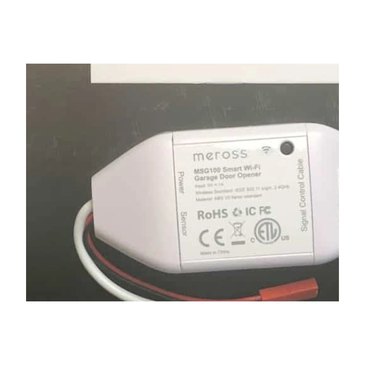 Meross MSG100HK smart garage door controller
